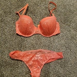 WEEKEND SALE! Calvin Klein Matching Bra Panties